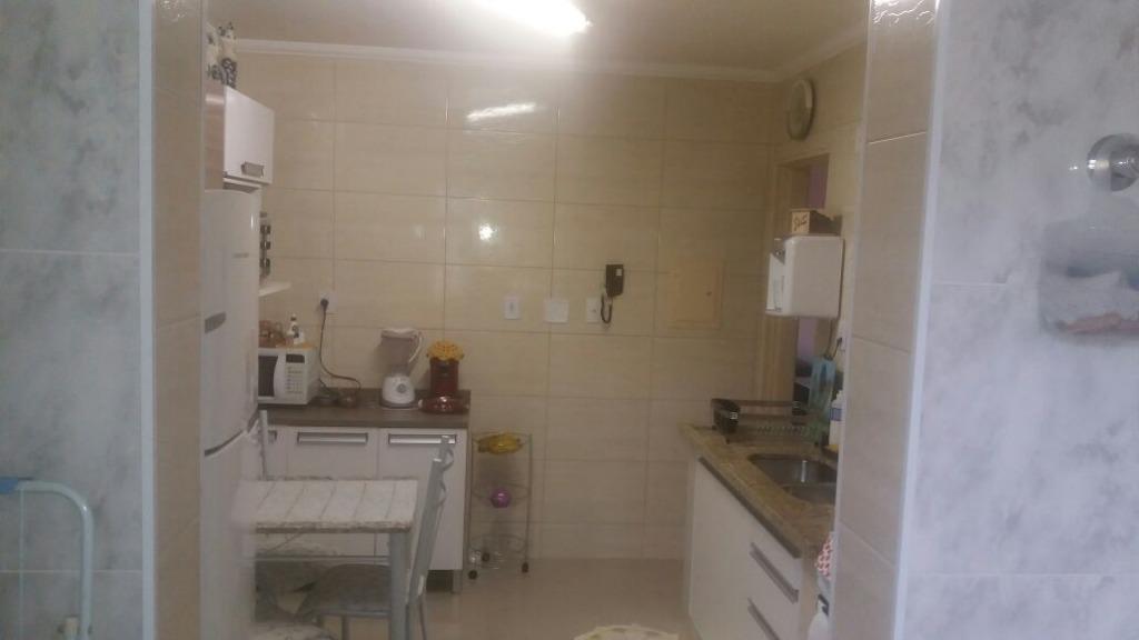 Apartamento à venda com 3 quartos, 98m² - Foto 10