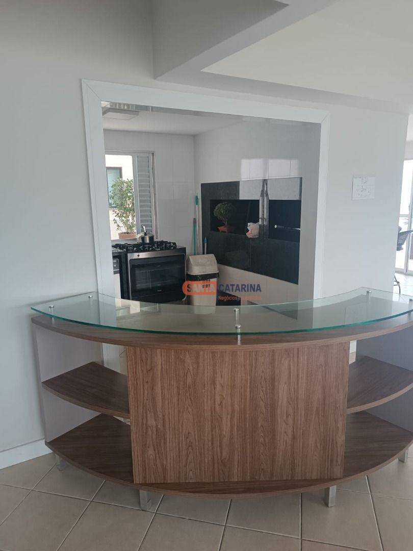 Apartamento à venda com 2 quartos, 81m² - Foto 27