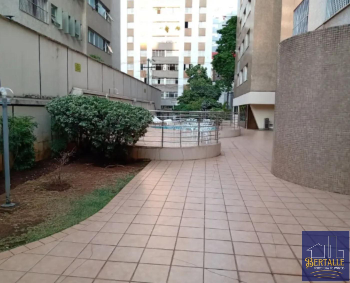 Apartamento à venda com 4 quartos, 165m² - Foto 17