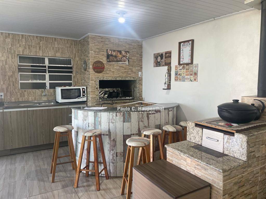 Casa à venda com 4 quartos, 220m² - Foto 17