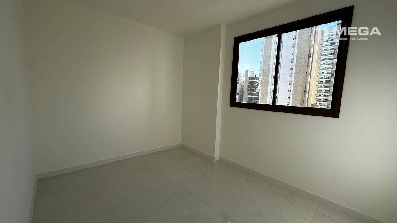 Apartamento à venda com 4 quartos, 144m² - Foto 13