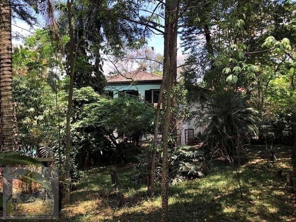 Casa de Condomínio para alugar com 3 quartos, 2385m² - Foto 30