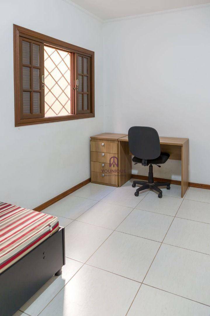 Casa à venda com 3 quartos, 219m² - Foto 19