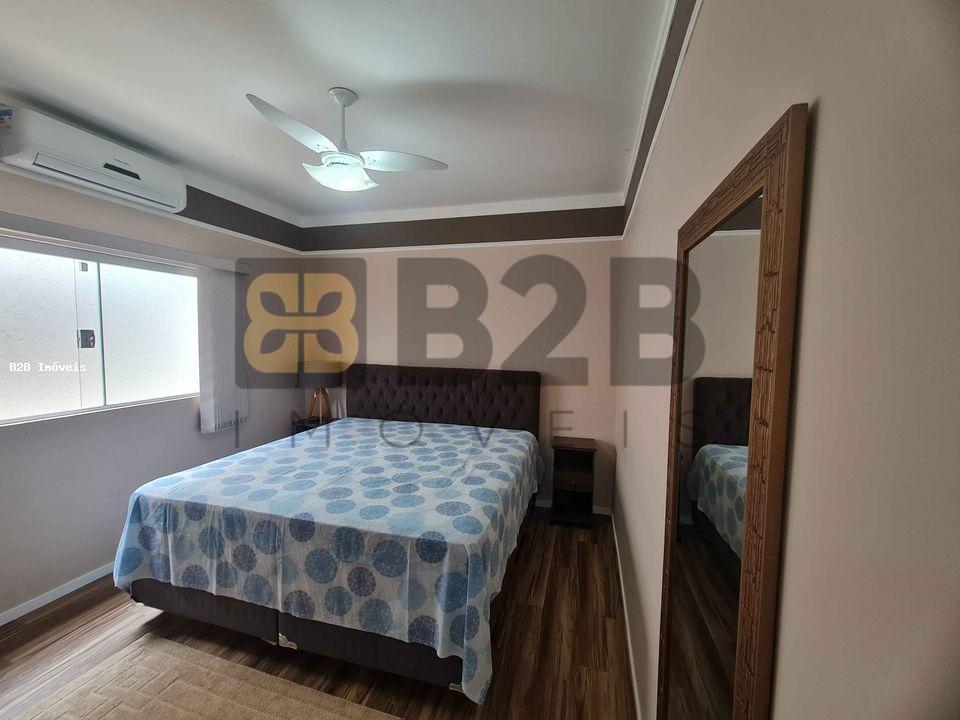 Casa à venda com 3 quartos, 139m² - Foto 11