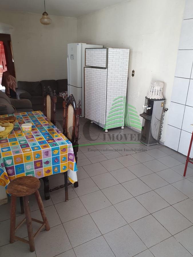 Casa à venda com 3 quartos, 250m² - Foto 18