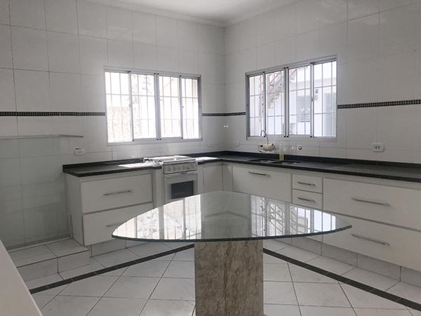 Sobrado para alugar com 3 quartos, 308m² - Foto 6