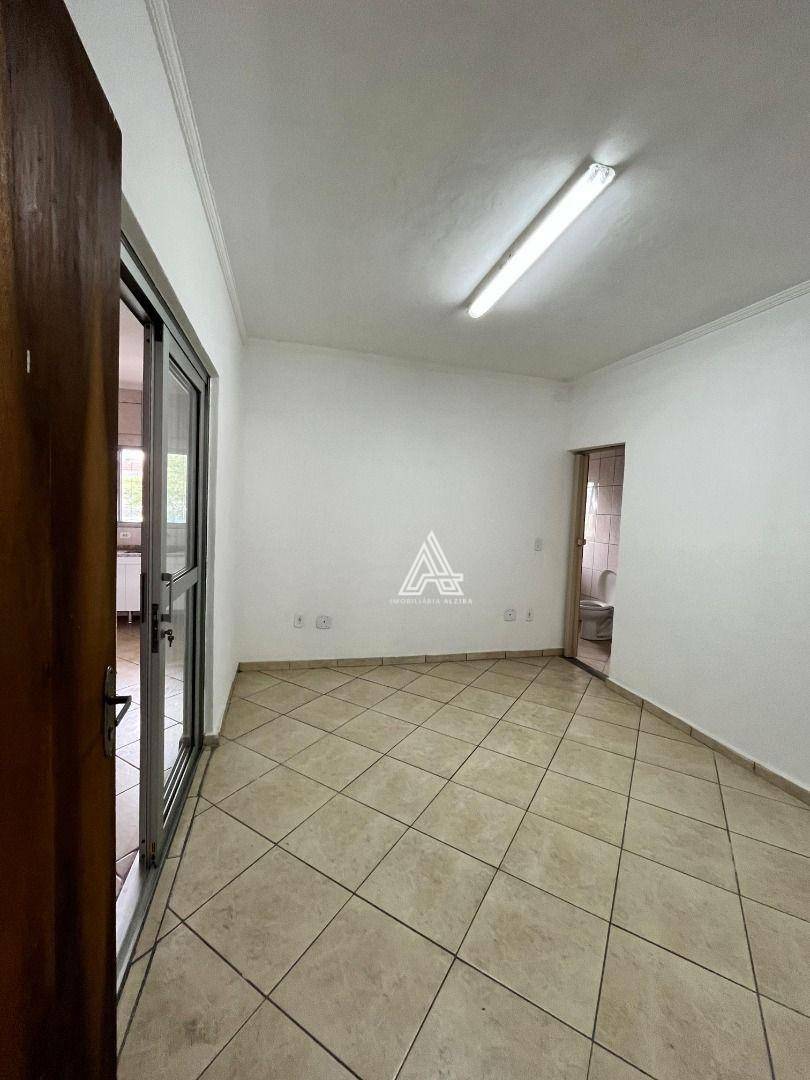 Casa para alugar com 6 quartos, 200m² - Foto 21