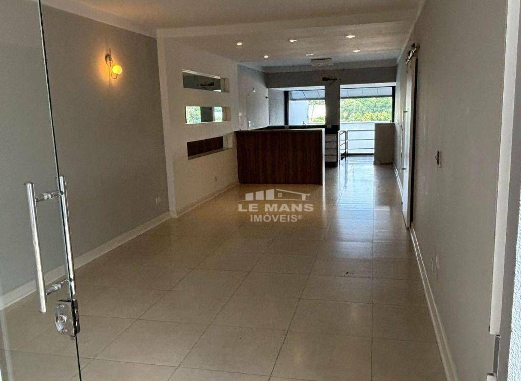 Casa à venda com 2 quartos, 180m² - Foto 6