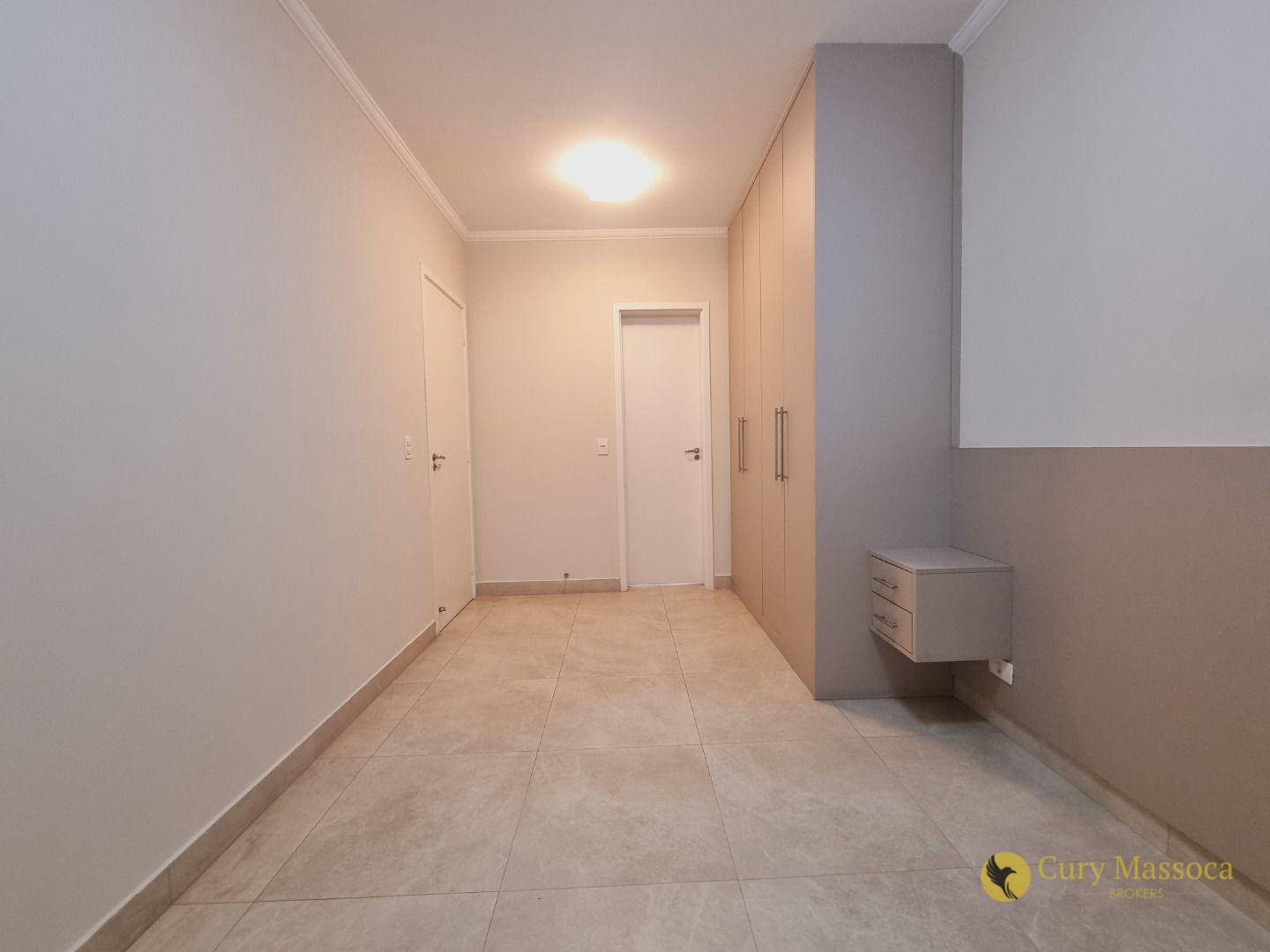 Apartamento para alugar com 2 quartos, 65m² - Foto 27