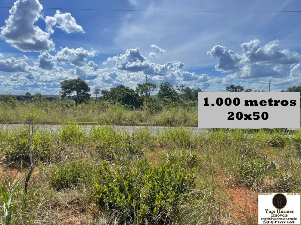 Terreno à venda, 1000m² - Foto 1