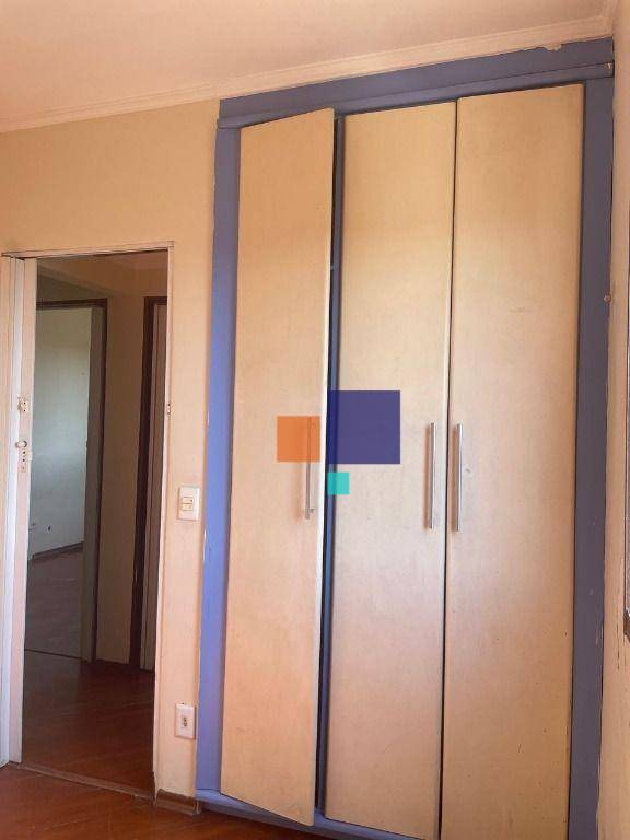 Apartamento à venda com 3 quartos, 70m² - Foto 11