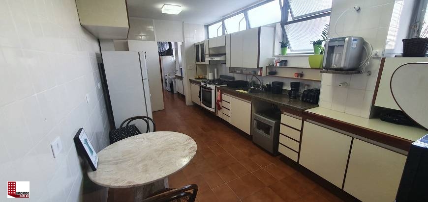 Apartamento à venda com 3 quartos, 178m² - Foto 12