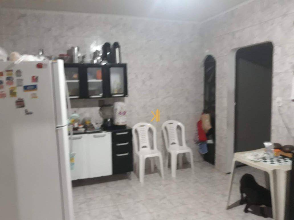 Casa à venda com 4 quartos, 200M2 - Foto 5