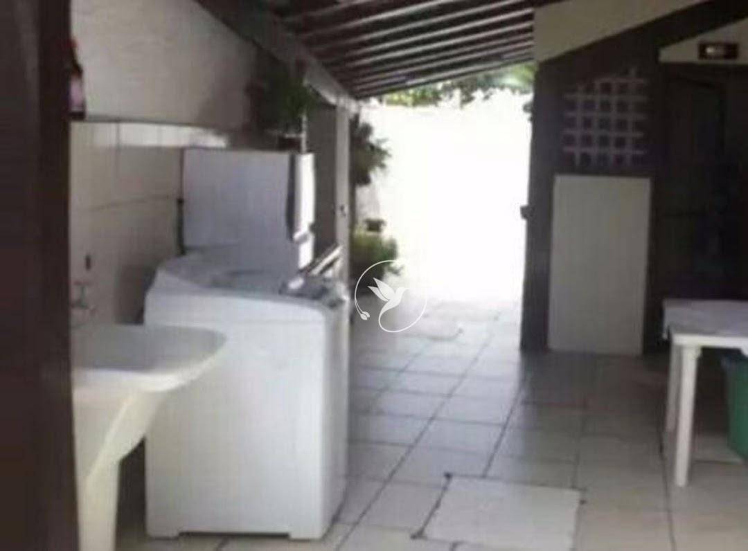 Casa de Condomínio à venda com 3 quartos, 180m² - Foto 34