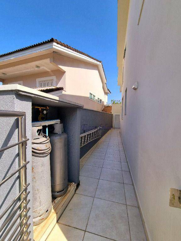 Casa de Condomínio à venda com 4 quartos, 483m² - Foto 80