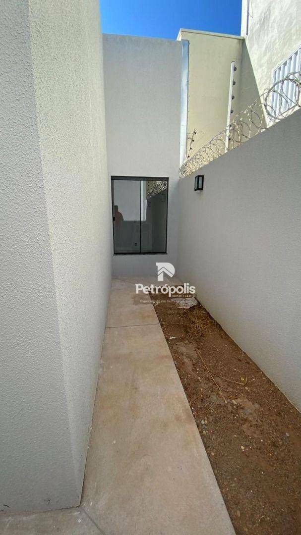 Casa à venda com 3 quartos, 102m² - Foto 16