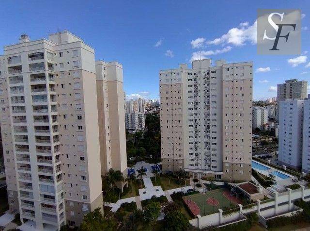 Apartamento à venda com 3 quartos, 171m² - Foto 2