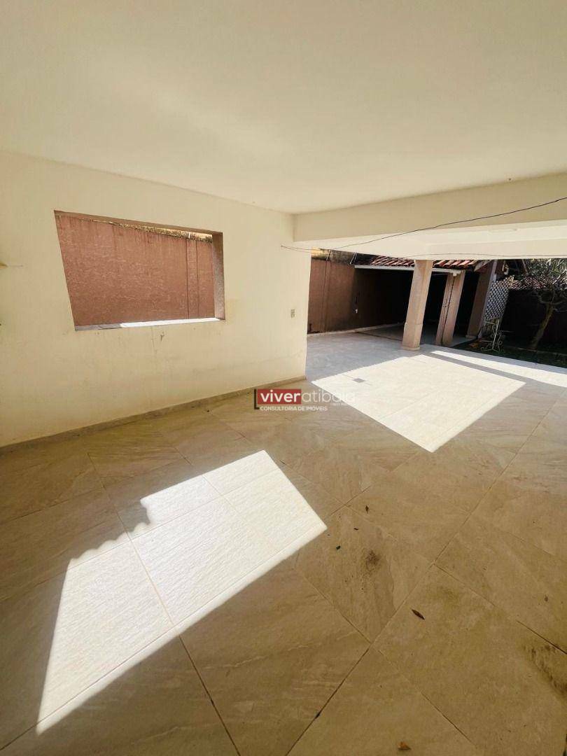 Casa à venda com 3 quartos, 245m² - Foto 22