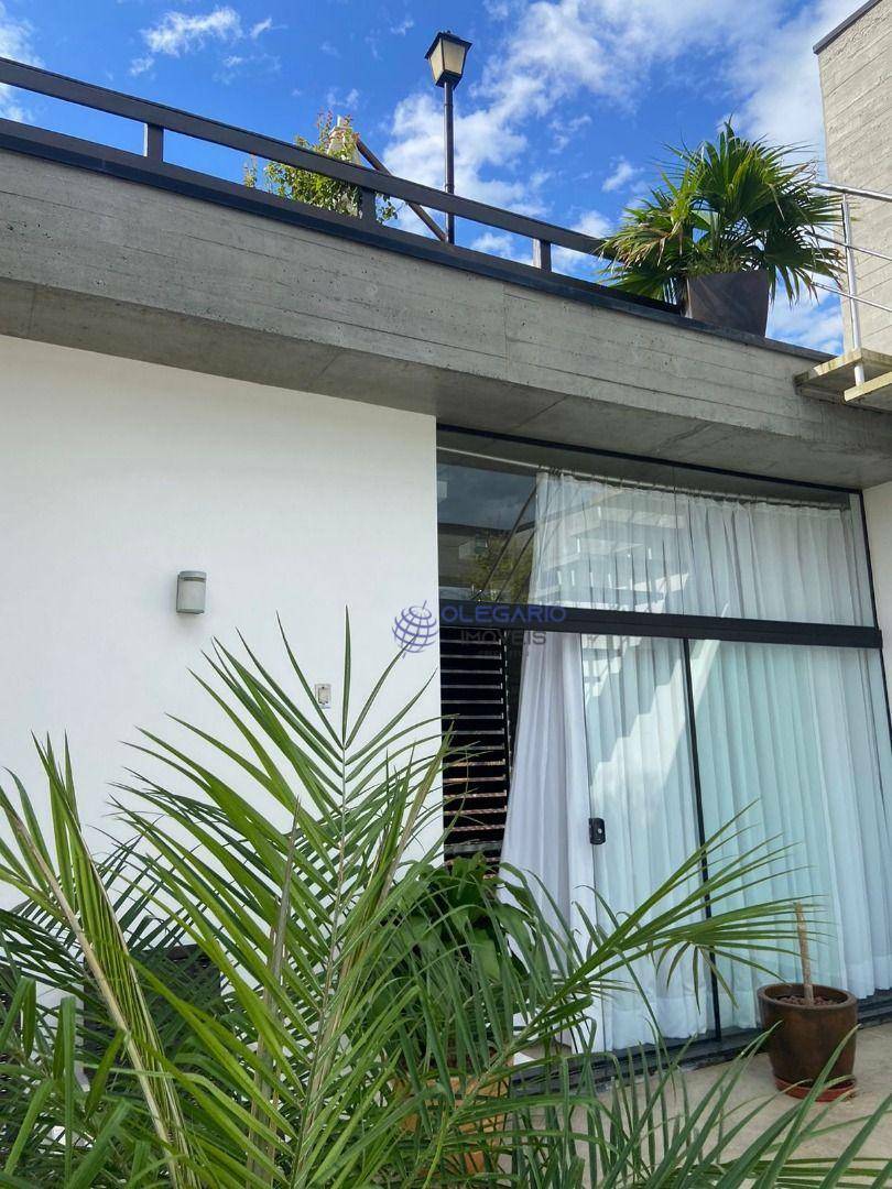 Sobrado à venda com 3 quartos, 210m² - Foto 48