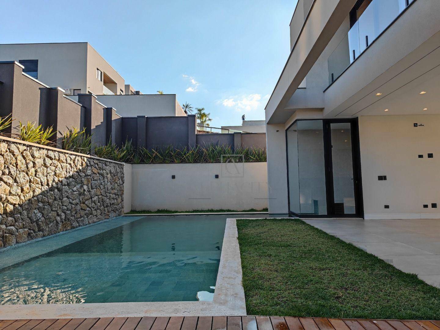 Casa de Condomínio à venda com 4 quartos, 440m² - Foto 35