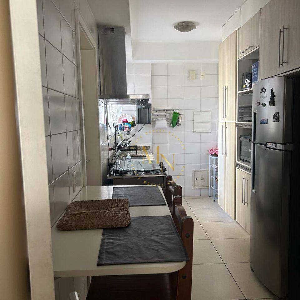 Apartamento à venda com 3 quartos, 135m² - Foto 12