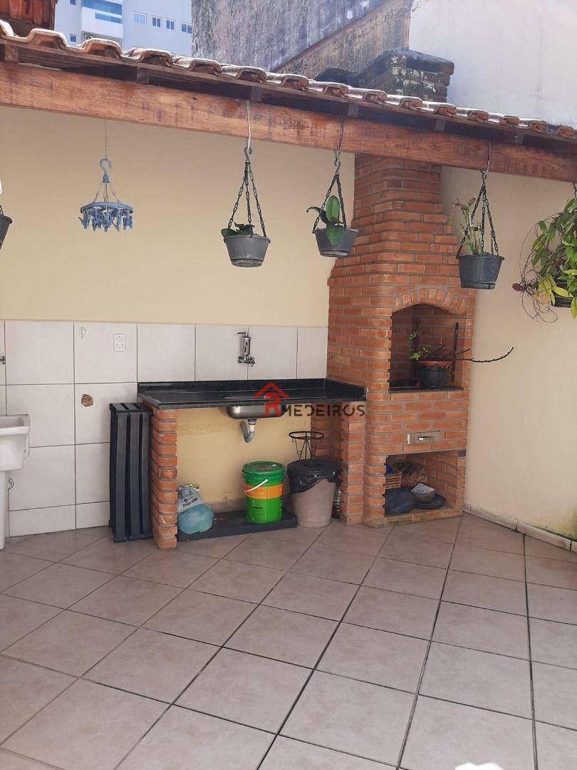 Casa à venda com 3 quartos, 175m² - Foto 18