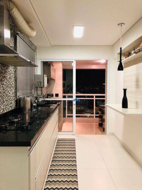 Apartamento à venda com 4 quartos, 131m² - Foto 17