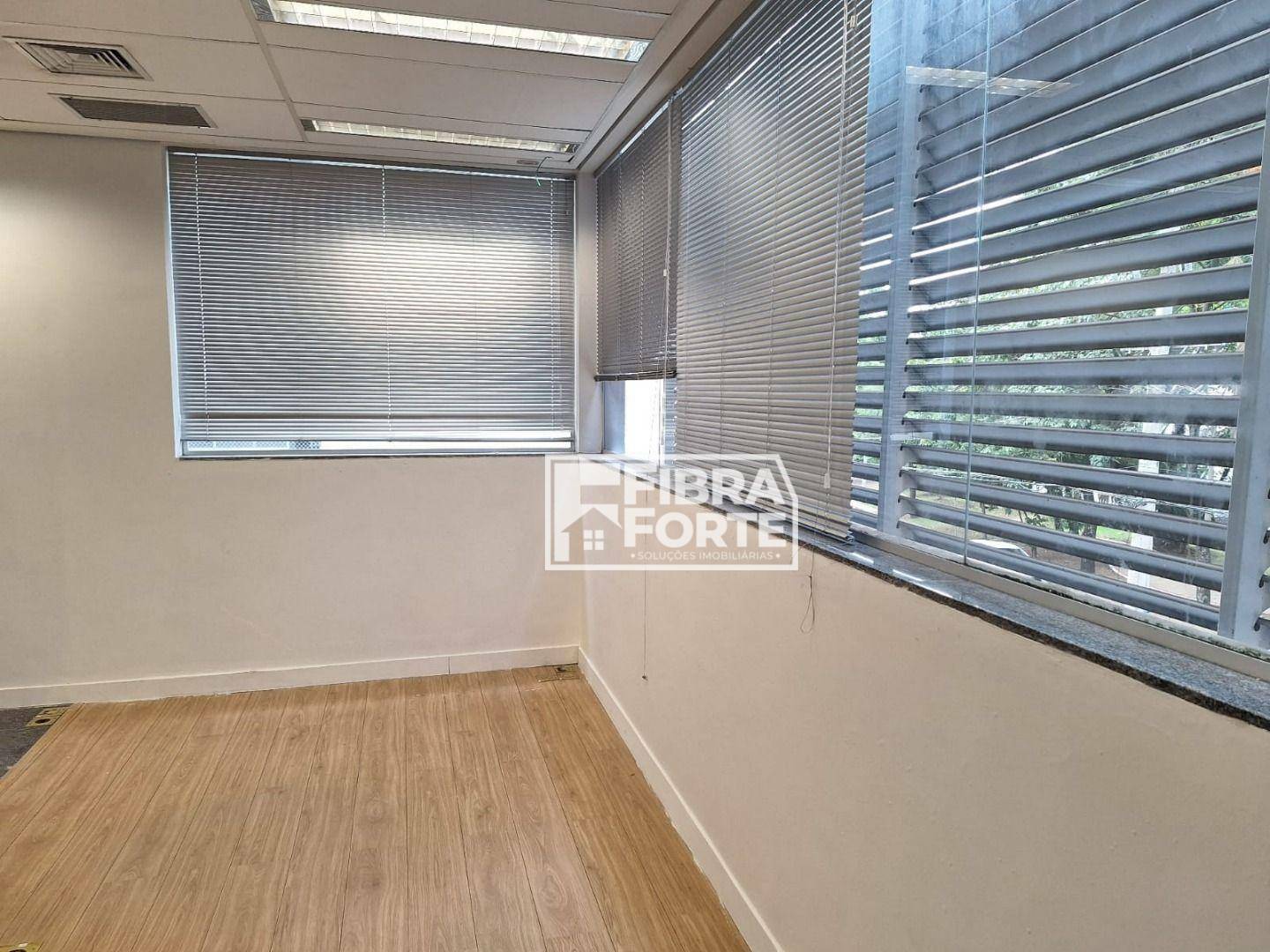 Prédio Inteiro para alugar, 550m² - Foto 3