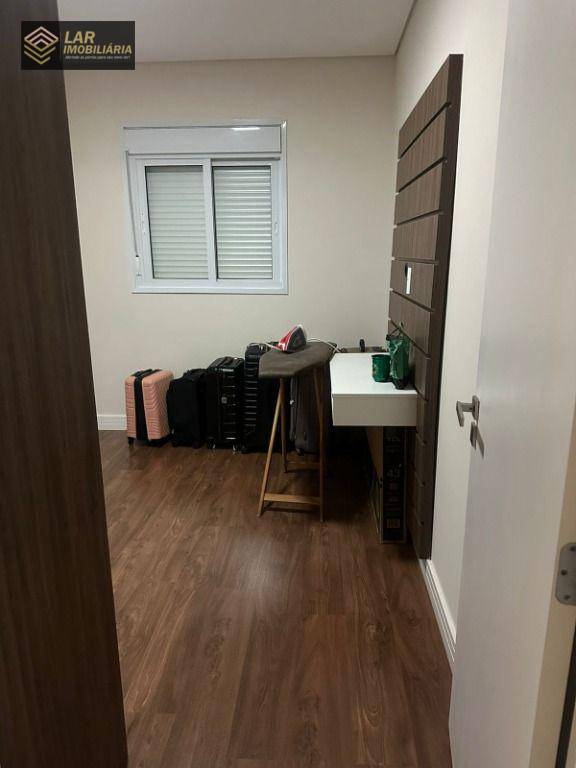 Apartamento para alugar com 2 quartos, 90m² - Foto 11