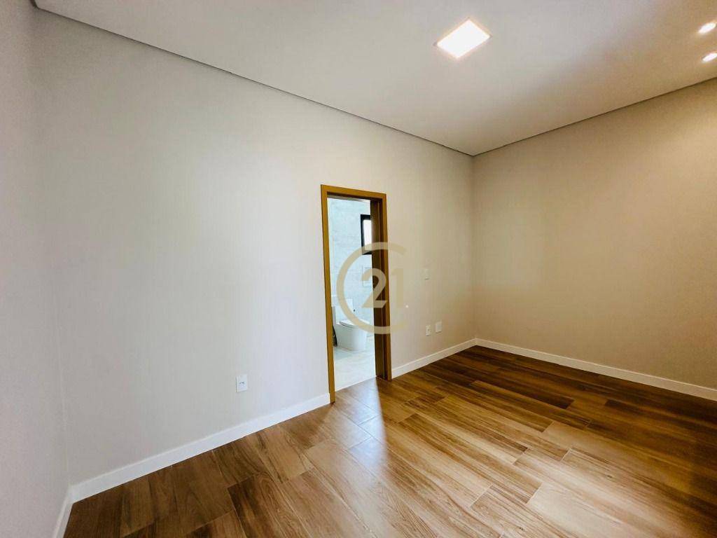 Casa de Condomínio à venda com 3 quartos, 207m² - Foto 19