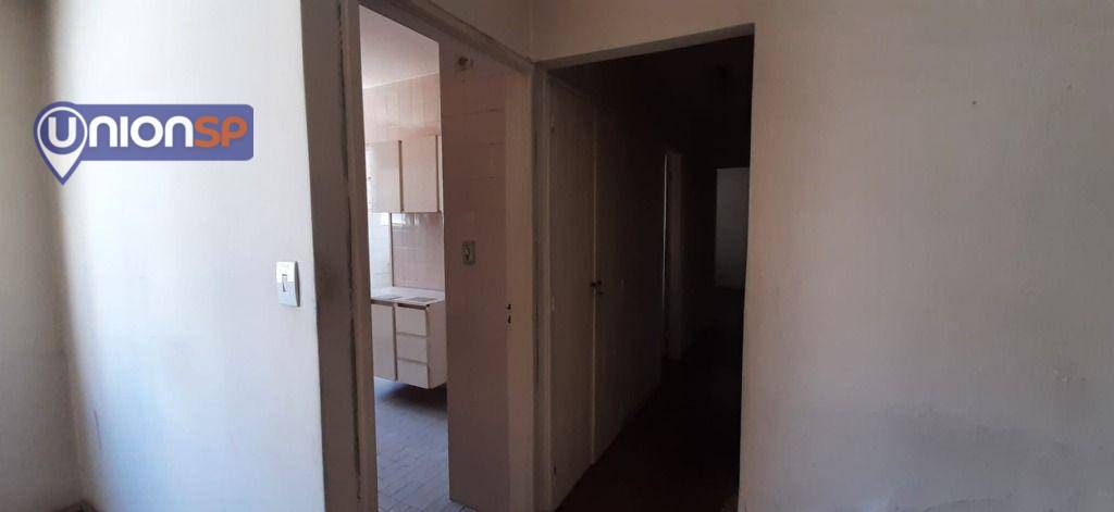 Apartamento à venda com 2 quartos, 56m² - Foto 4