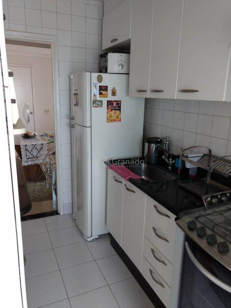 Apartamento à venda com 2 quartos, 50m² - Foto 6