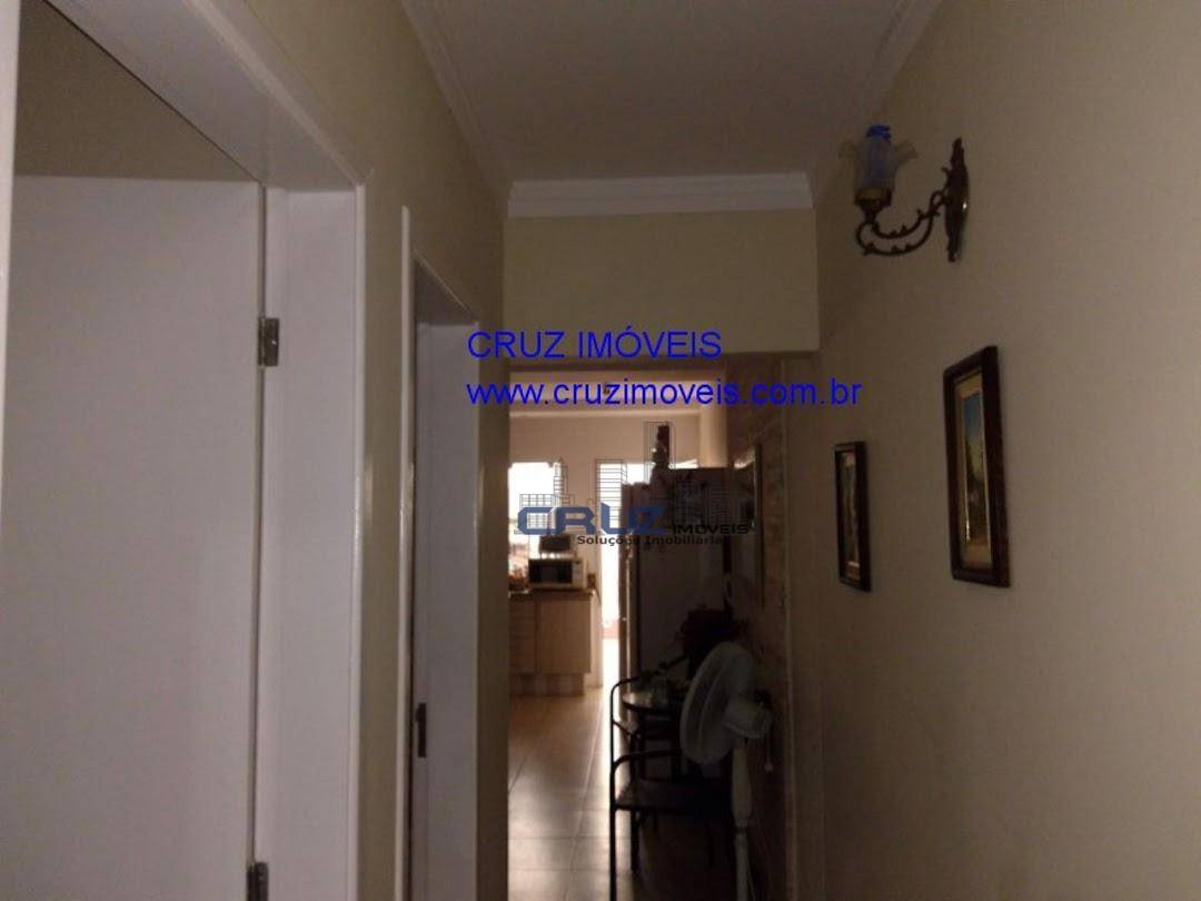 Casa à venda com 3 quartos, 190m² - Foto 22