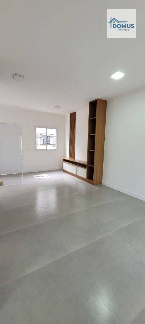 Casa de Condomínio para alugar com 3 quartos, 90m² - Foto 18