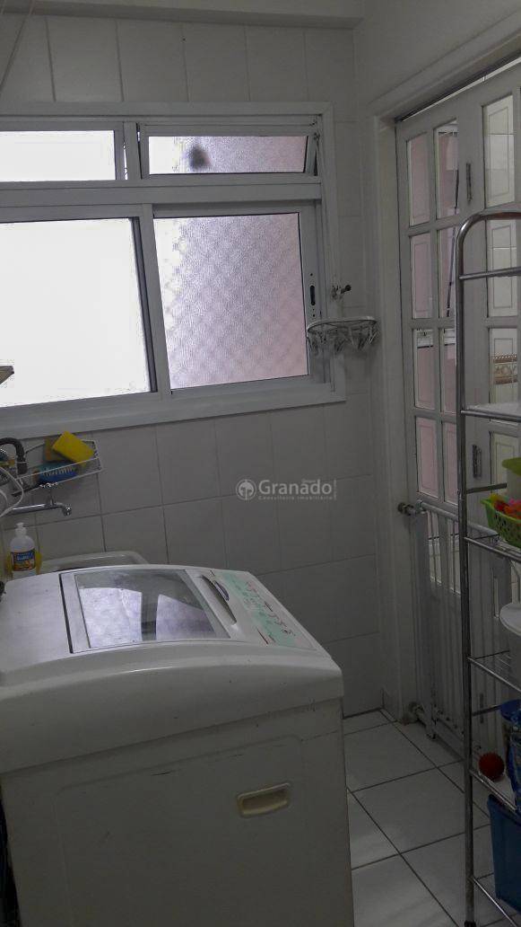 Apartamento à venda com 3 quartos, 93m² - Foto 6