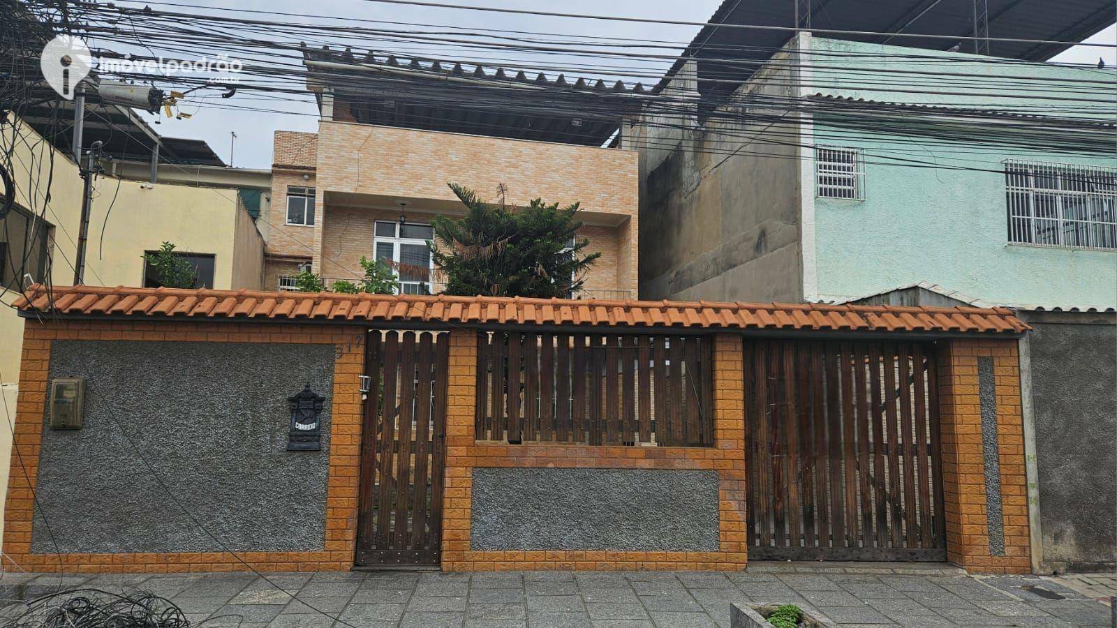 Casa à venda e aluguel com 4 quartos, 400m² - Foto 2