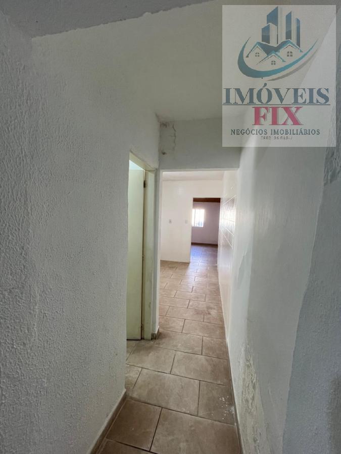 Casa à venda com 3 quartos, 80m² - Foto 19