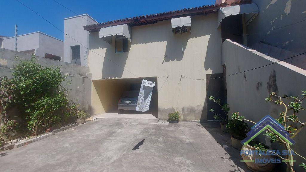 Casa à venda com 5 quartos, 207m² - Foto 19