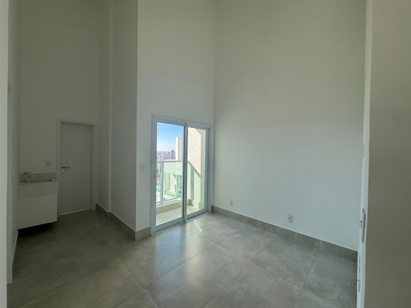 Cobertura para alugar com 5 quartos, 237m² - Foto 13