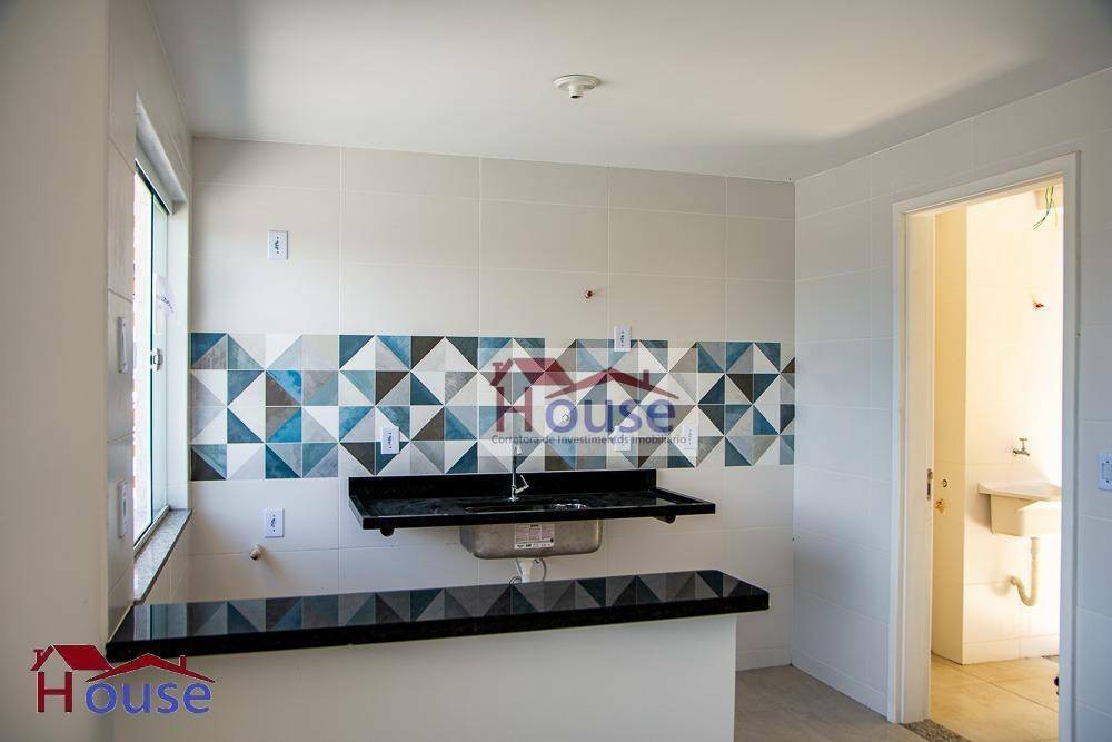 Casa à venda com 2 quartos, 58m² - Foto 19