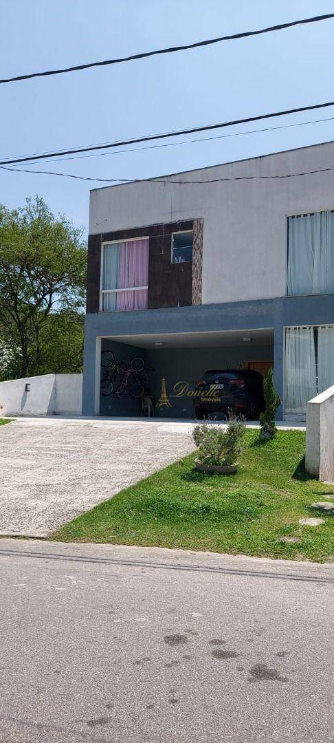 Sobrado à venda com 4 quartos, 300m² - Foto 3