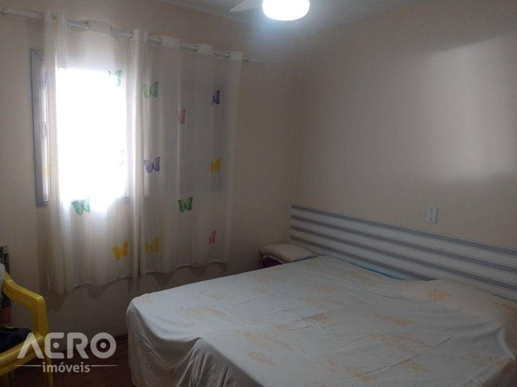 Apartamento à venda com 3 quartos, 105m² - Foto 14