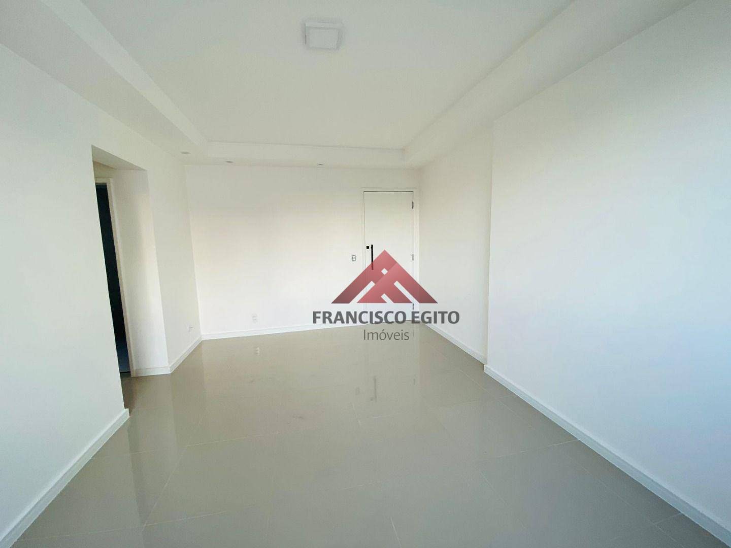 Apartamento à venda com 2 quartos, 83m² - Foto 18