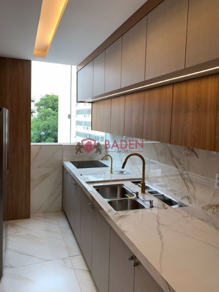 Apartamento à venda com 2 quartos, 79m² - Foto 28