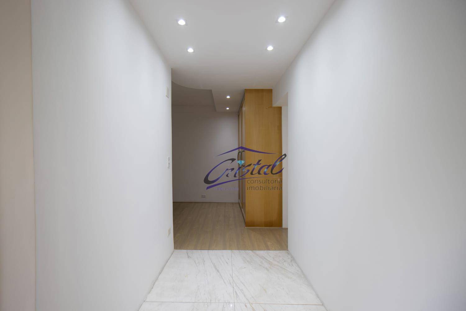 Apartamento à venda com 3 quartos, 220m² - Foto 25