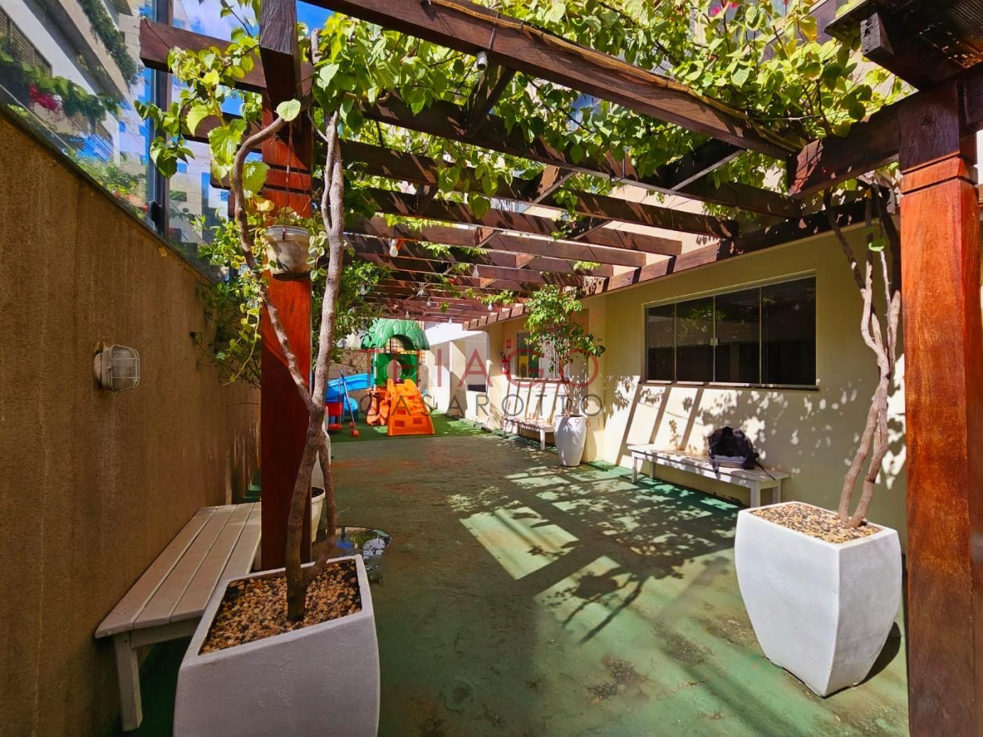 Apartamento à venda com 2 quartos, 80m² - Foto 23