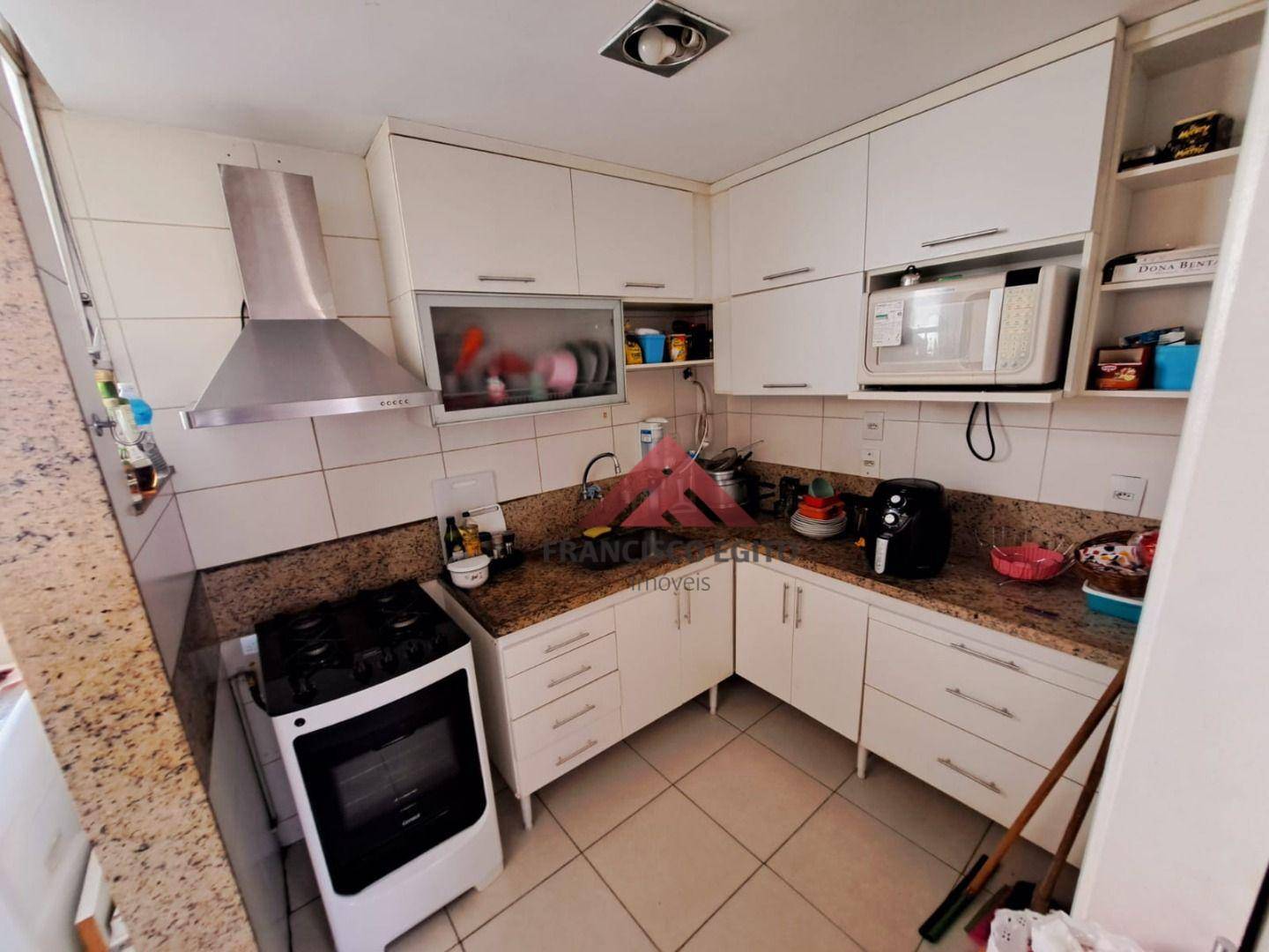 Apartamento à venda com 3 quartos, 85m² - Foto 13