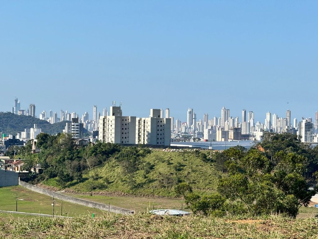 Terreno à venda, 300M2 - Foto 1