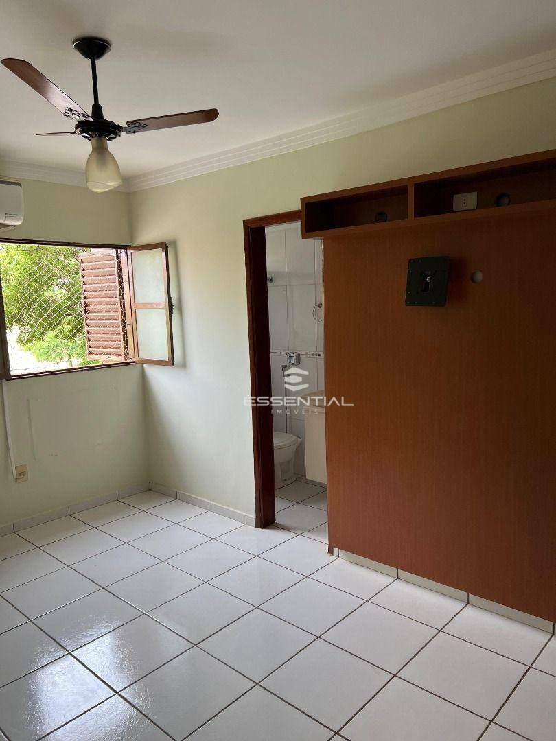 Apartamento à venda com 2 quartos, 77m² - Foto 29