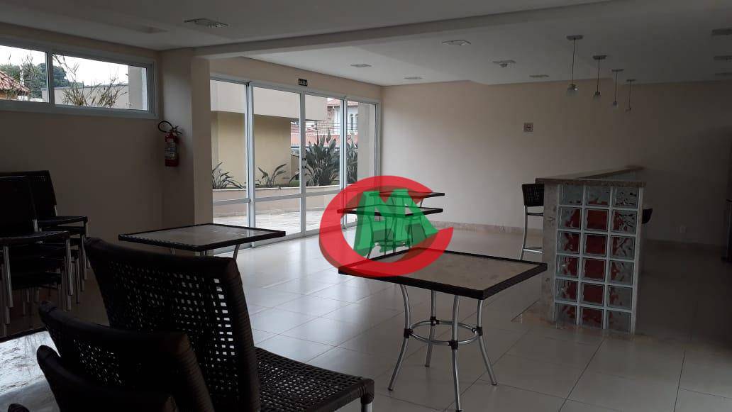 Apartamento para alugar com 3 quartos, 135m² - Foto 29